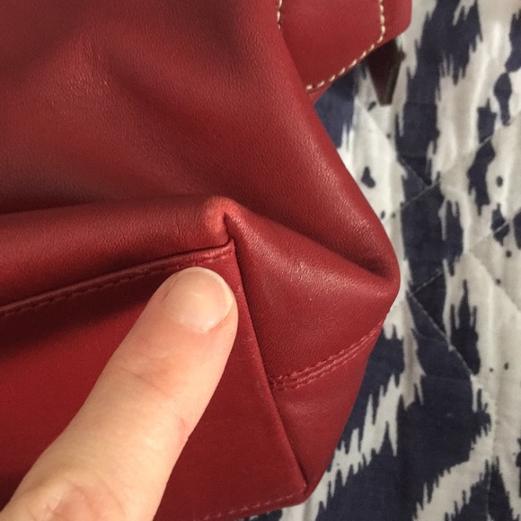 Red leather Coach minibag - Picture 3 of 3